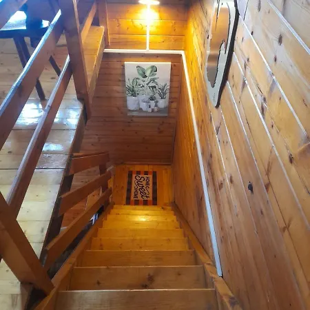 펜션 Chalet Aledia Pessinetto